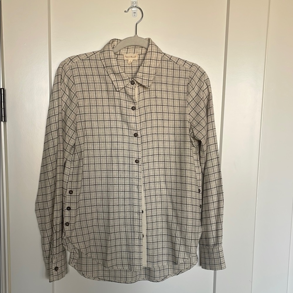 Hem & Thread Checkered Shirt